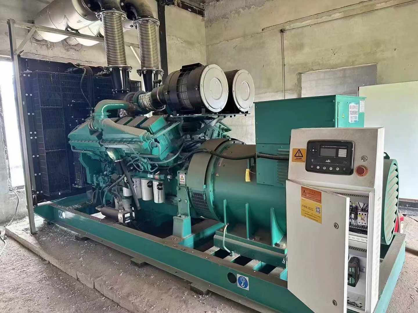 仪陇无功补偿装置的性能评估需要考虑哪些因素？